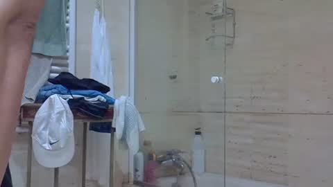 isd1969 online show from September 18, 12:18 pm