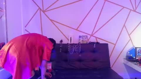 Snapshot of ise_lunny chatting on October 21, 9:43 am isabela online show from October 21, 9:43 am