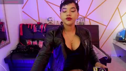 Snapshot of ise_lunny chatting on November 5, 11:16 pm isabela online show from November 5, 11:16 pm