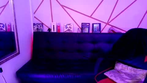 Snapshot of ise_lunny chatting on November 14, 4:44 am isabela online show from November 14, 4:44 am