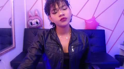 isabela online show from June 6, 3:44 am
