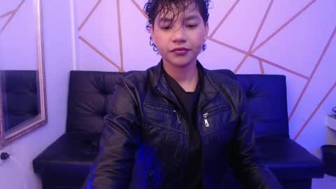 isabela online show from June 10, 3:07 am