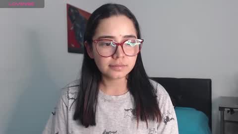 Snapshot of isemma chatting on February 17, 3:25 am Emma online show from February 17, 3:25 am