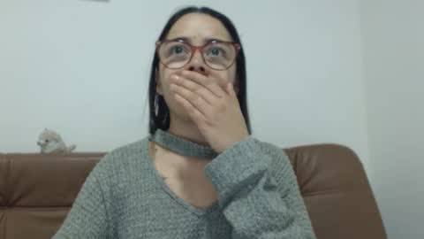 Emma online show from October 16, 3:51 am