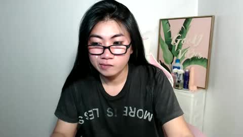 Snapshot of ishie_yoshixx chatting on September 16, 7:42 am IRISH online show from September 16, 7:42 am