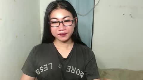 Snapshot of ishie_yoshixx chatting on October 21, 4:30 pm IRISH online show from October 21, 4:30 pm