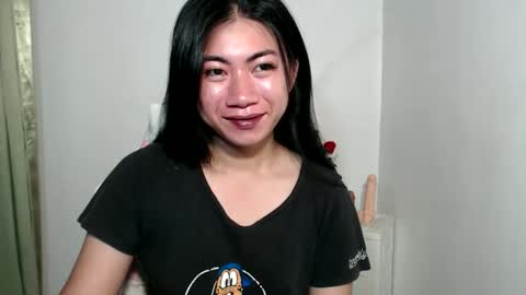 Snapshot of ishie_yoshixx chatting on October 28, 7:27 pm IRISH online show from October 28, 7:27 pm