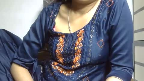 ishika_ishu online show from February 24, 6:06 pm