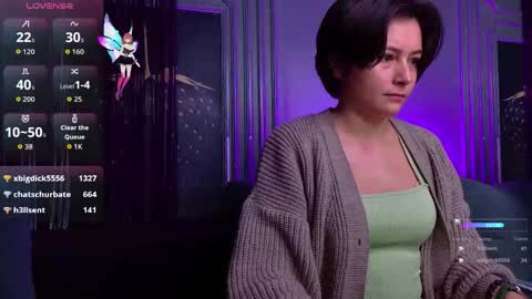 Snapshot of ishtardivine chatting on October 11, 3:50 am Ishtar online show from October 11, 3:50 am