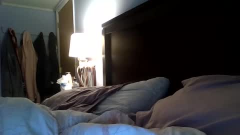 Snapshot of isiah0158 chatting on March 17, 3:37 pm youngking online show from March 17, 3:37 pm