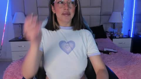 Pauli online show from December 17, 9:16 pm