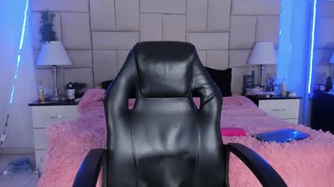 Pauli online show from January 8, 12:28 am