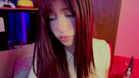 Isisjones18 online show from June 20, 10:29 am