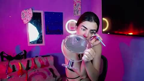 isisrousexx online show from September 18, 1:40 am