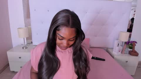 Vanessa online show from December 14, 11:15 am