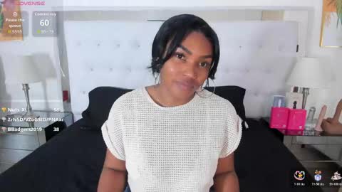 Snapshot of isla_scott chatting on April 15, 11:28 am Vanessa online show from April 15, 11:28 am