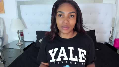 Snapshot of isla_scott chatting on July 14, 11:27 am Vanessa online show from July 14, 11:27 am