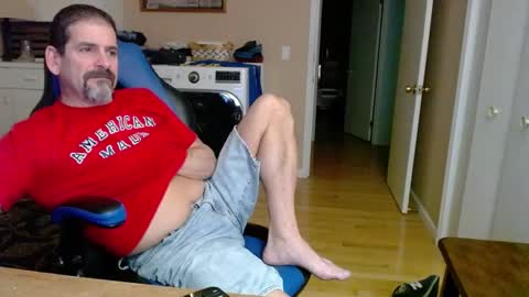 Jim online show from December 8, 9:57 am