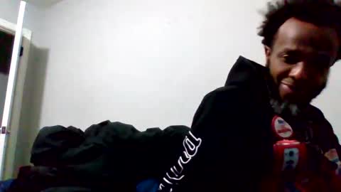 islandmaker online show from October 13, 6:35 am