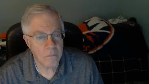 Snapshot of islesman22 chatting on December 23, 12:35 am islesman22 online show from December 23, 12:35 am