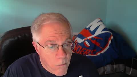 Snapshot of islesman22 chatting on September 11, 10:43 pm islesman22 online show from September 11, 10:43 pm