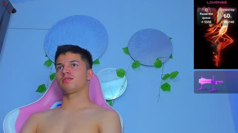 Issac online show from February 5, 6:46 am