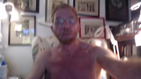 Snapshot of isubmissiveslut chatting on June 16, 5:43 am ImYourBitch online show from June 16, 5:43 am