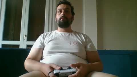 italianbigboy93 online show from October 21, 12:39 pm