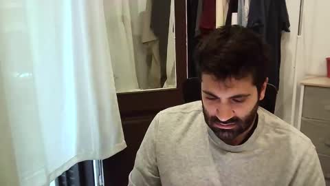 italianboybcn online show from September 30, 6:07 am