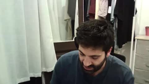 italianboybcn online show from September 30, 6:13 pm