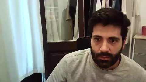 italianboybcn online show from October 7, 6:43 am