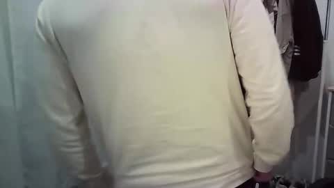 italianboybcn online show from November 30, 9:19 pm