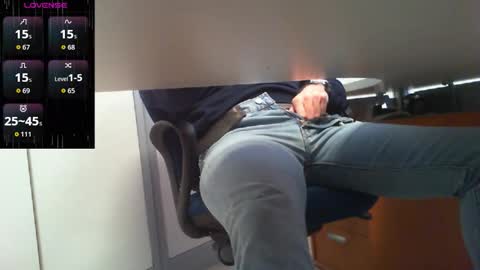 Snapshot of italiansirforyou chatting on February 6, 1:25 pm Alex online show from February 6, 1:25 pm