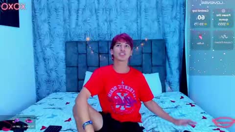 ithan_kingtwin online show from July 29, 7:23 pm