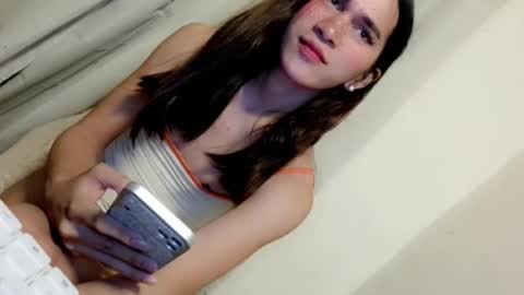 Snapshot of its_baby_jirah chatting on July 28, 12:48 pm jirah cabs online show from July 28, 12:48 pm
