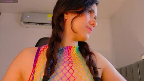 K A R I online show from February 1, 1:37 am