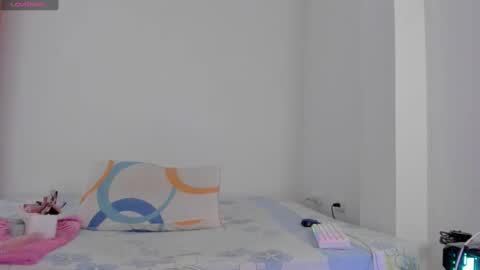 Miley hurtado online show from October 21, 1:23 pm