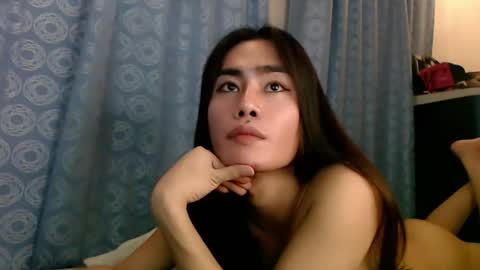 Snapshot of its_me_vanesa chatting on November 25, 1:55 pm its_me_vanesa online show from November 25, 1:55 pm
