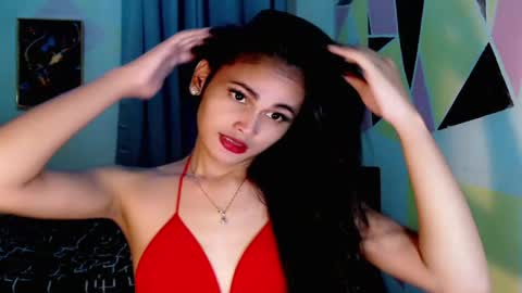 Snapshot of its_mirabel chatting on June 2, 11:29 pm MIRABEL online show from June 2, 11:29 pm