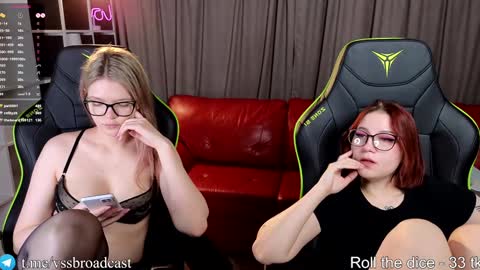 Snapshot of its_my_life__ chatting on December 4, 11:30 am Katana Kate - our tg channel online show from December 4, 11:30 am