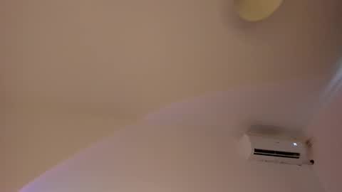 Isabella online show from February 25, 2:59 pm