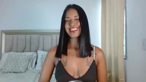 Snapshot of itscarol_ chatting on March 20, 9:08 pm CAROLINA online show from March 20, 9:08 pm