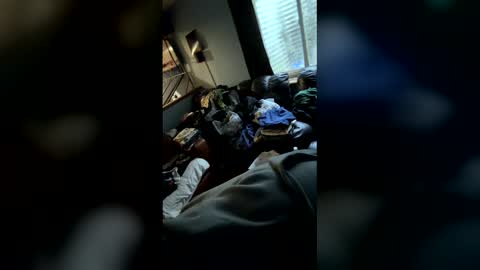 Snapshot of itsleoblaze chatting on March 26, 8:25 pm itsleoblaze online show from March 26, 8:25 pm