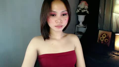 Snapshot of itsme_liza chatting on June 18, 6:12 pm itsme_liza online show from June 18, 6:12 pm