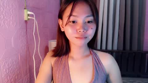 Snapshot of itsme_liza chatting on July 20, 1:53 am itsme_liza online show from July 20, 1:53 am