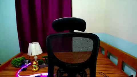 itsmeloveypinay online show from November 7, 5:07 am