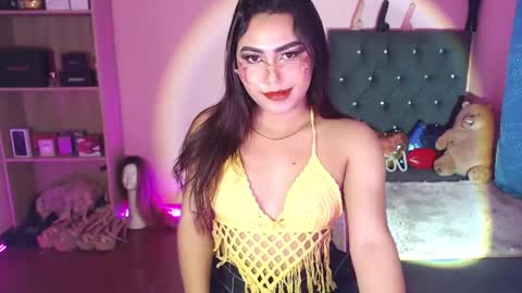 Siana online show from February 17, 12:27 pm