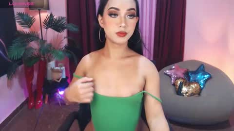 Sofia online show from October 18, 4:19 pm