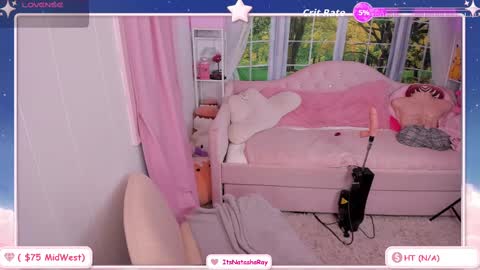 ItsNatashaRay online show from October 20, 3:45 pm