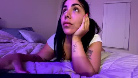 itsrubistarx online show from June 13, 1:14 am